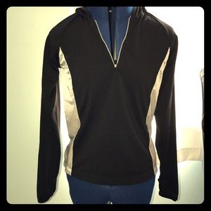 Black Long Sleeved Athleisure Pullover